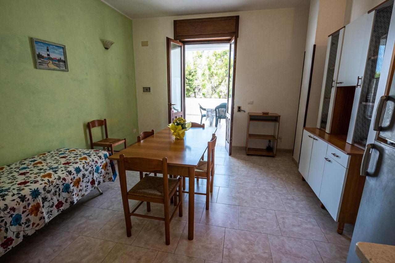 マリーナ・ディ・マンカヴェルサMancaversa Gallipoli Casa Vacanza Stefaniaアパートメント エクステリア 写真