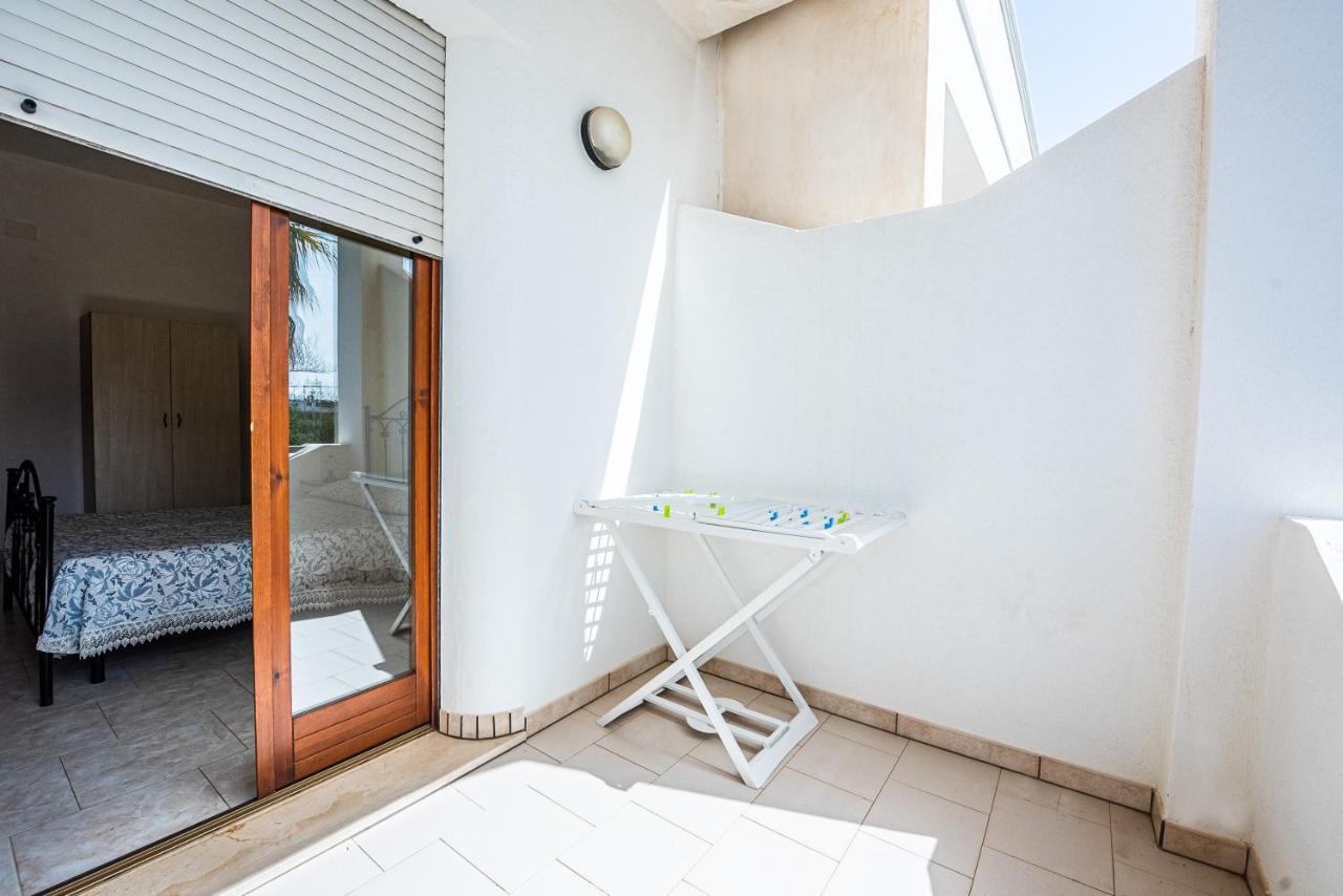 マリーナ・ディ・マンカヴェルサMancaversa Gallipoli Casa Vacanza Stefaniaアパートメント エクステリア 写真